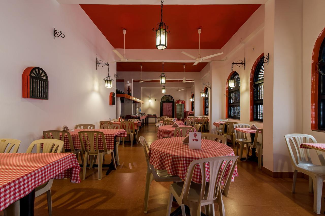 Oyo 10241 Hotel Mayfair Goa Exterior photo