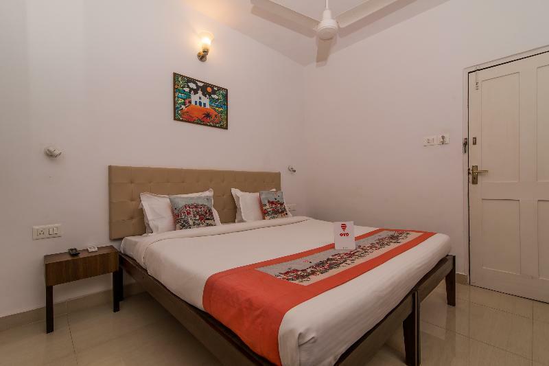 Oyo 10241 Hotel Mayfair Goa Exterior photo